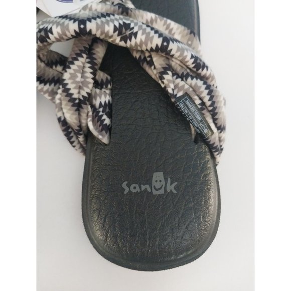 NWT Sanuk Yoga Mat Sling Back Flat Sandal Gray Black White Print New Sz 7 - Picture 8 of 12